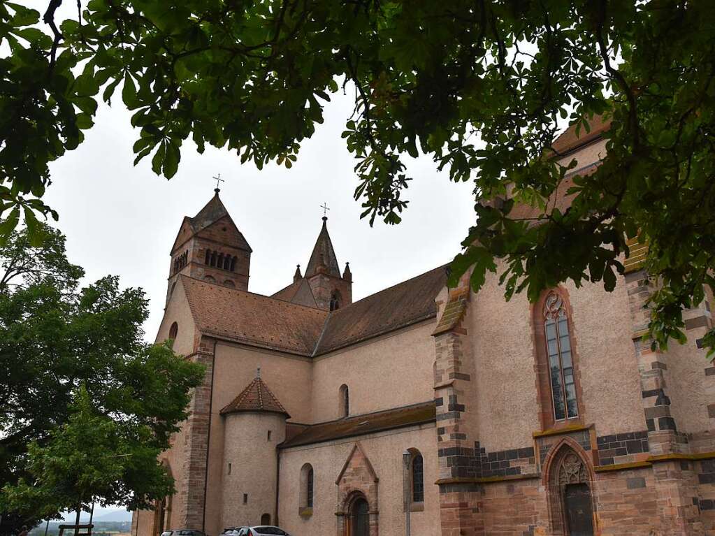 BZ-Leserinnen und Leser bestaunen die Turmuhr des Breisacher Mnsters