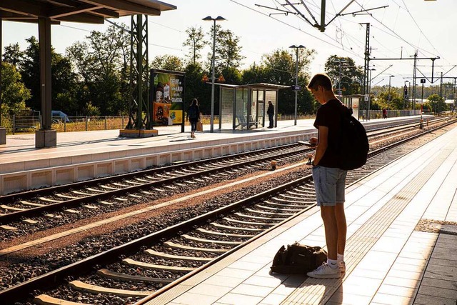 Nicht immer lohnt sich das Warten &#8211; manche Zge fallen einfach aus.  | Foto: Hubert Gemmert