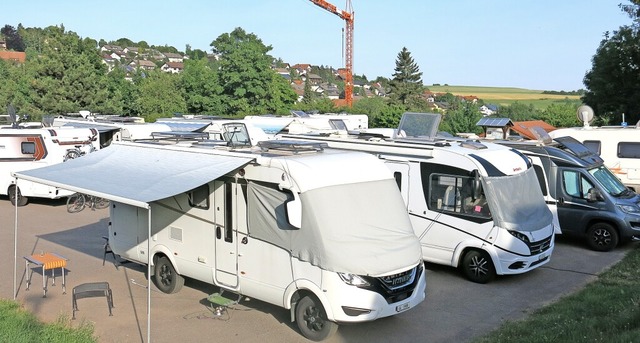 Ein begehrtes Pltzchen im Herzen der ...llplatz neben dem Schwimmbad Bonndorf.  | Foto: Erhard Morath