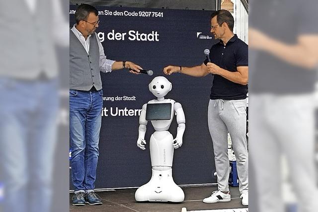 UNTER UNS: Bockiger Roboter