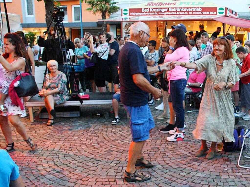 Bei der BK-City-Hit-Night und Alpenrocknacht auf dem Bad Krozinger Lammplatz