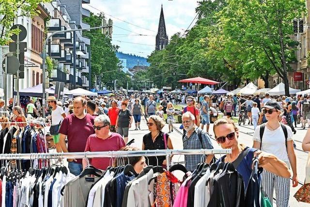 Nach der Corona-Pause findet Habsburgerstraßen-Flohmarkt wieder große Resonanz