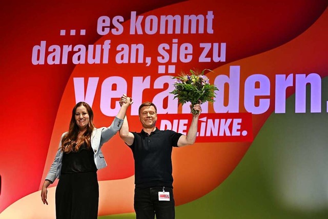 Die neu gewhlten Parteivorsitzenden d... Janine Wissler und Martin Schirdewan   | Foto: Martin Schutt