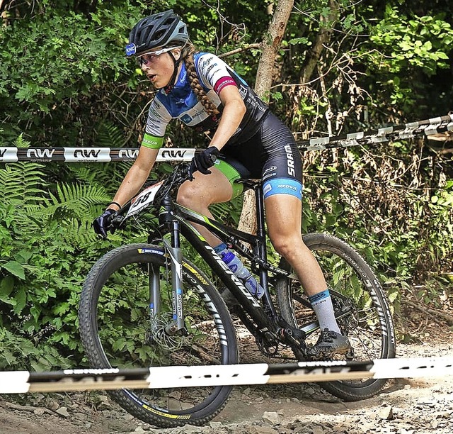 Karla Ruh war Schnellste der drei Juniorinnen beim MTB-Cup in Freiburg.  | Foto: Merlin Muth