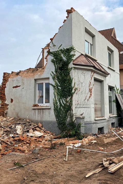 Im September begann der Abriss der beiden Häuser.  | Foto: Dora Schöls