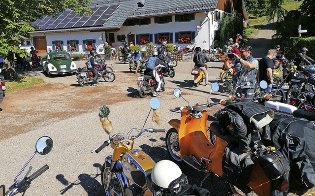 Der Moped-Marathon fhrte auch durchs Zweitlerland.  | Foto: Florian cker