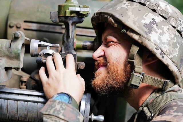 Der Donner der Geschütze ist Alltag an der Front im Donbass