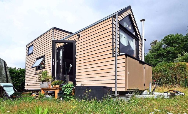 Das Tiny House von Carola Dreiszas, au...e, denn passende Grundstcke sind rar.  | Foto: Uli Deck (dpa)