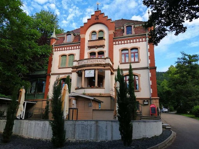 Ein markantes Gebude ist die frhere ...r gebraut wird dort jedoch nicht mehr.  | Foto: Sylvia Sredniawa