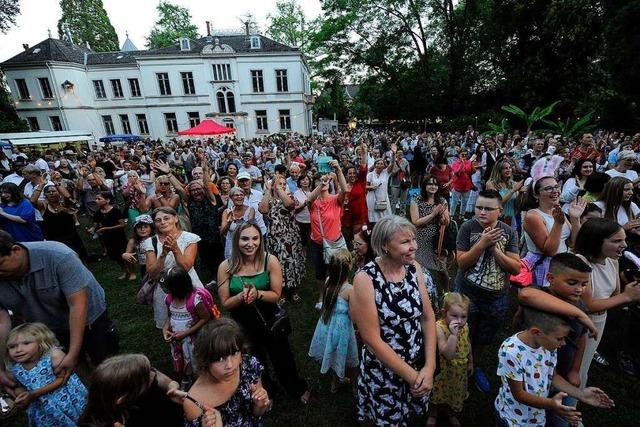 8500 Menschen kommen zum Lichterfest im Stadtpark Lahr