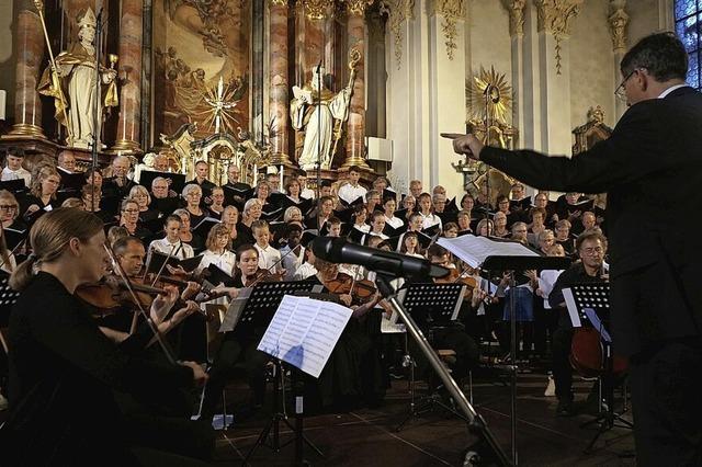 Bewegendes Schwyzertag-Festkonzert