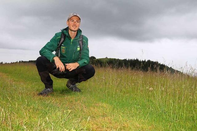 Der Ranger Nikolas Binder ist Artenschützer auf dem Kandel und dem Rohrhardsberg