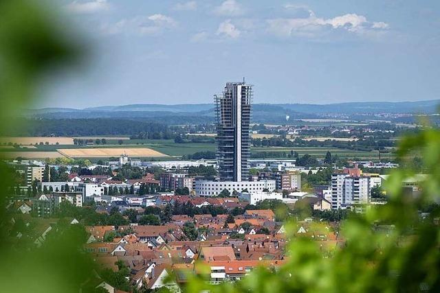 Hngepartie um Schwabenlandtower – Fellbach baut auf Zusagen fr Bau
