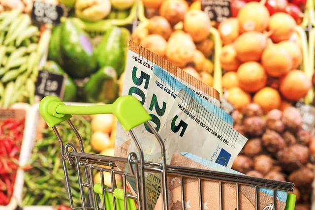 Auch die Nahrungsmittelpreise haben angezogen.   | Foto: stock.adobe.com / studio v-zwoelf