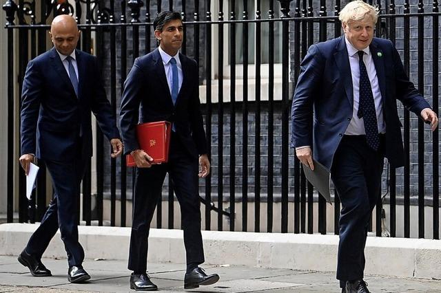 Rücktritte bringen Boris Johnson in Bedrängnis