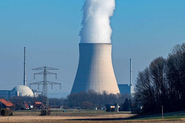 Das Atomkraftwerk Isar 2 in Niederbayern (Symbolfoto).  | Foto: Armin Weigel (dpa)