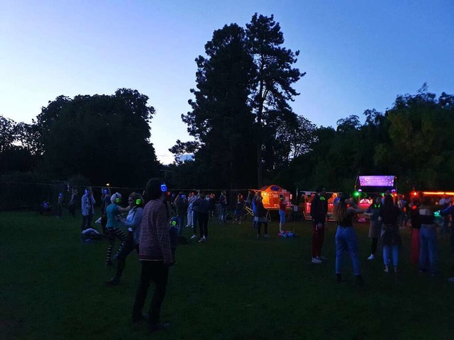 Am Samstag findet im Seepark wieder da...Heart Festival mit Silent Disco statt.  | Foto: Anne Gruneberg