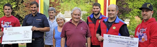 Gabriel Mutter, Daniel Friedrich von d...er Bergwacht Todtmoos und Eike Schmidt  | Foto: Andreas Bhm