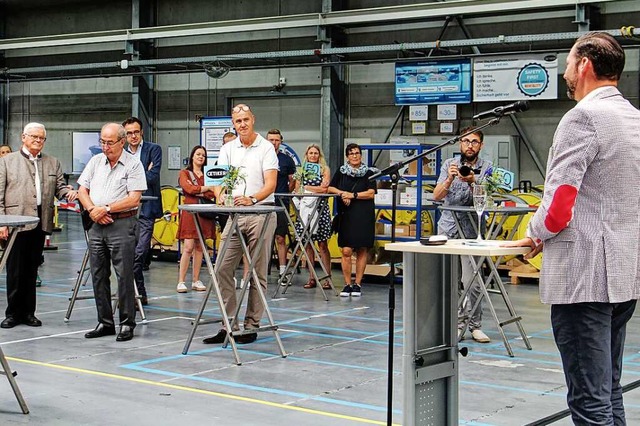 50-Jahr-Feier der Firma Oetiker in End...ndingen, Roland Baecke (2. von links).  | Foto: Ruth Seitz