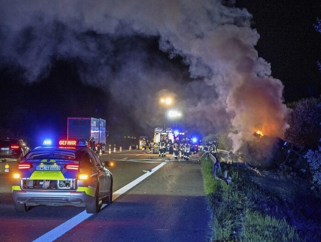 Groeinsatz an der Unfallstelle   | Foto: Einsastz-Report 24