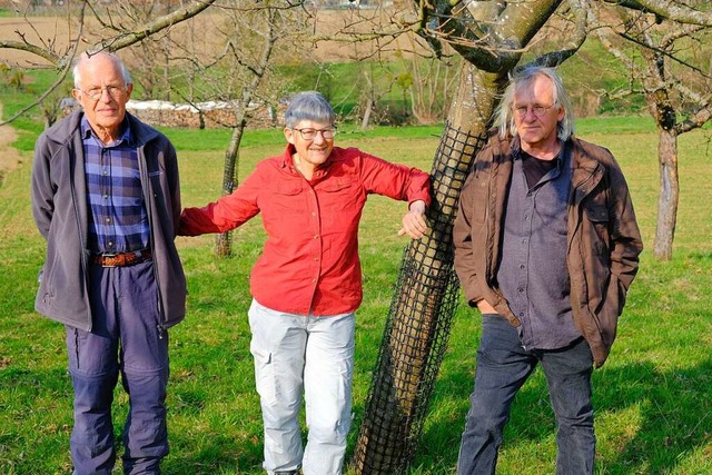 Sie beherrschen die Kunst, einen Obstb...s), Martina Schwinger und Jrg Mensens  | Foto: Martin Pfefferle