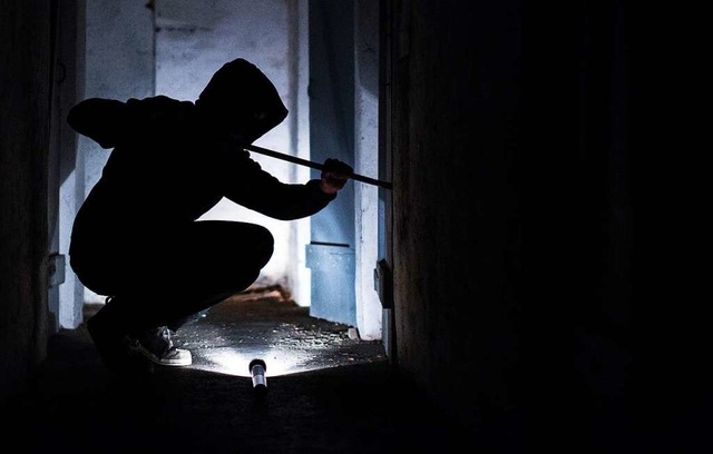Einbrecher suchten eine Firma in der Niederen Schleife heim.  | Foto: Silas Stein (dpa)