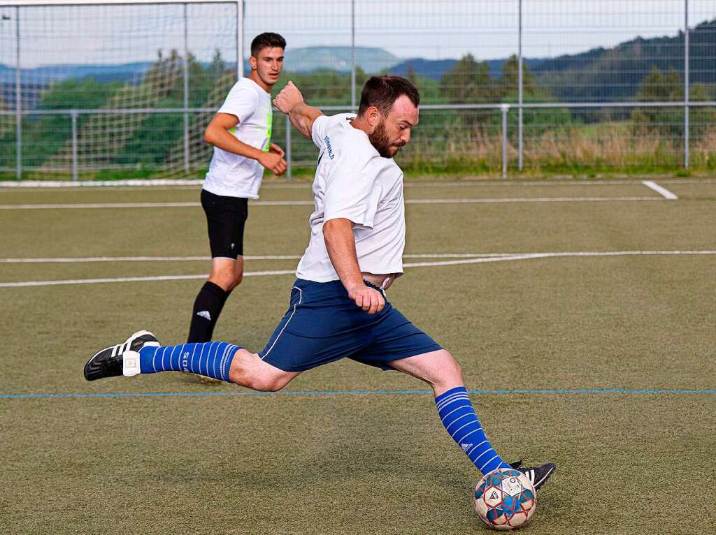 Sportlich ging es bei beim Jubilum des SV Gndelwangen zu.