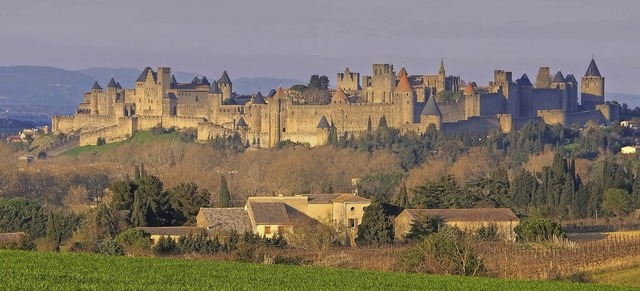 Die mittelalterliche Festungsstadt Car...der Unesco zum Weltkulturerbe erklrt.  | Foto: lianem via www.imago-images.de