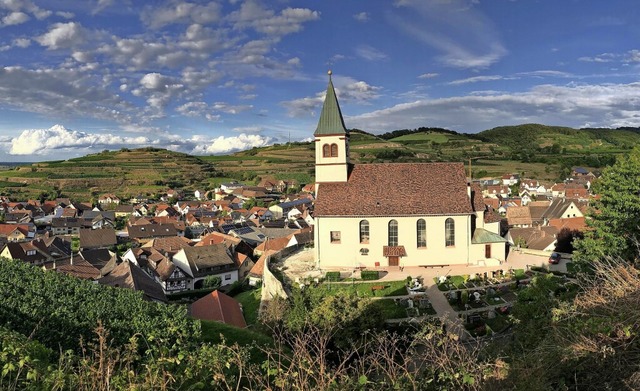 Ortsansicht von Kiechlinsbergen mit der Kirche Sankt Petronilla.  | Foto: privat