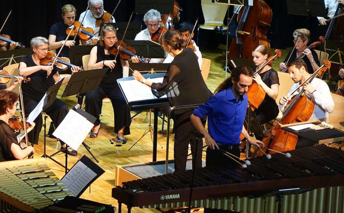 Das Oberrheinische Sinfonieorchester L...dem Konzert &#8222;Schlaglicht&#8220;.  | Foto: Roswitha Frey
