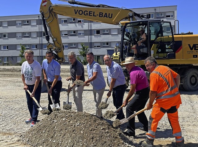 Verwaltung und Gemeinderat gaben am  F...Aufstellung der neuen Containeranlage.  | Foto: Stadt Bad Krozingen