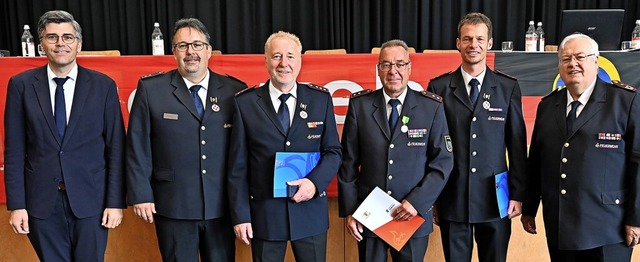 Landrat Martin Kistler (links),  Feuer...Prsident des Landesfeuerwehrverbands.  | Foto:  ASG