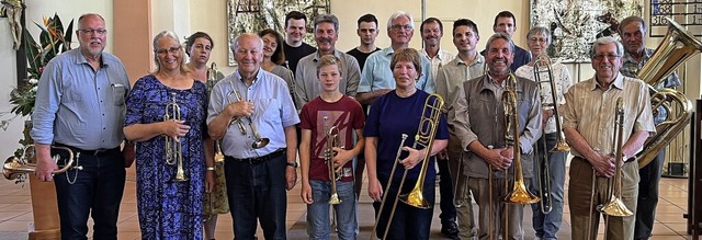 Der Posaunenchor Binzen-Rmmingen bei ... Jahr in der Binzener Laurentiuskirche  | Foto: Christel Hagen