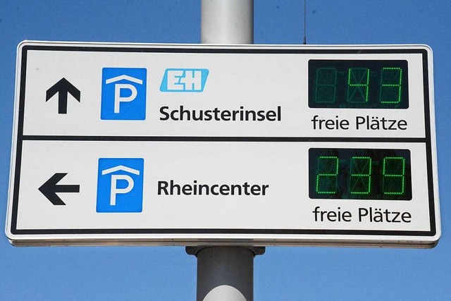 Das dynamische Parkleitsystem fr Weil... &#8217;22. Drei Tafeln gibt es schon.  | Foto: Hannes Lauber