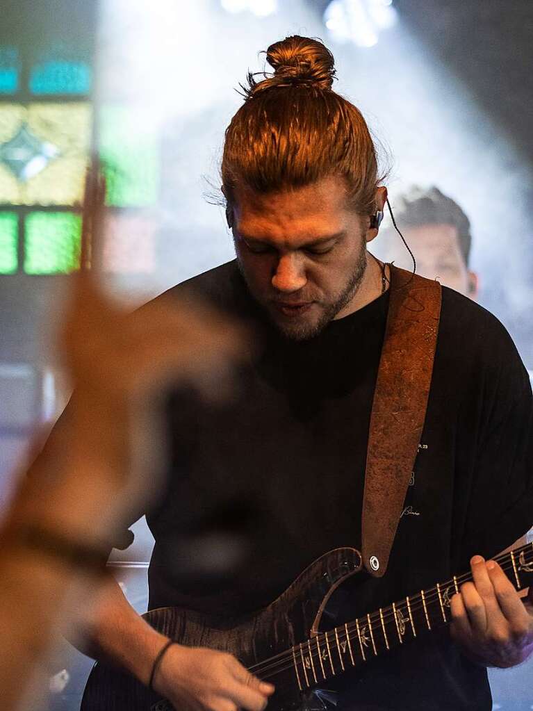 Ein Auftritt mit Blumen und Lotte hat am Samstag im Spiegelzelt musiziert.