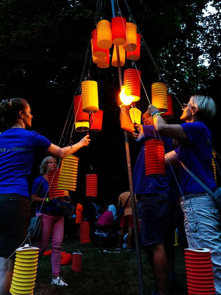 Sommer, Sonne und Temperaturen knapp unter 30 Grad Celsius waren die idealen Voraussetzungen fr das Lichterfest 2022 in Bad Krozingen.