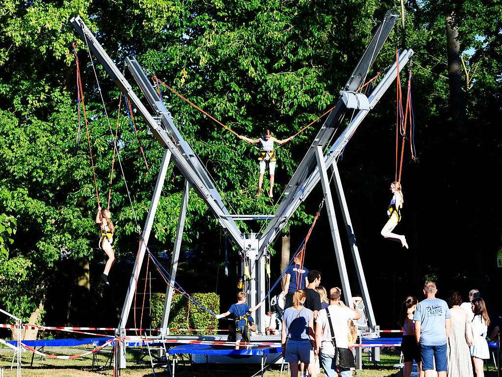 Sommer, Sonne und Temperaturen knapp unter 30 Grad Celsius waren die idealen Voraussetzungen fr das Lichterfest 2022 in Bad Krozingen.