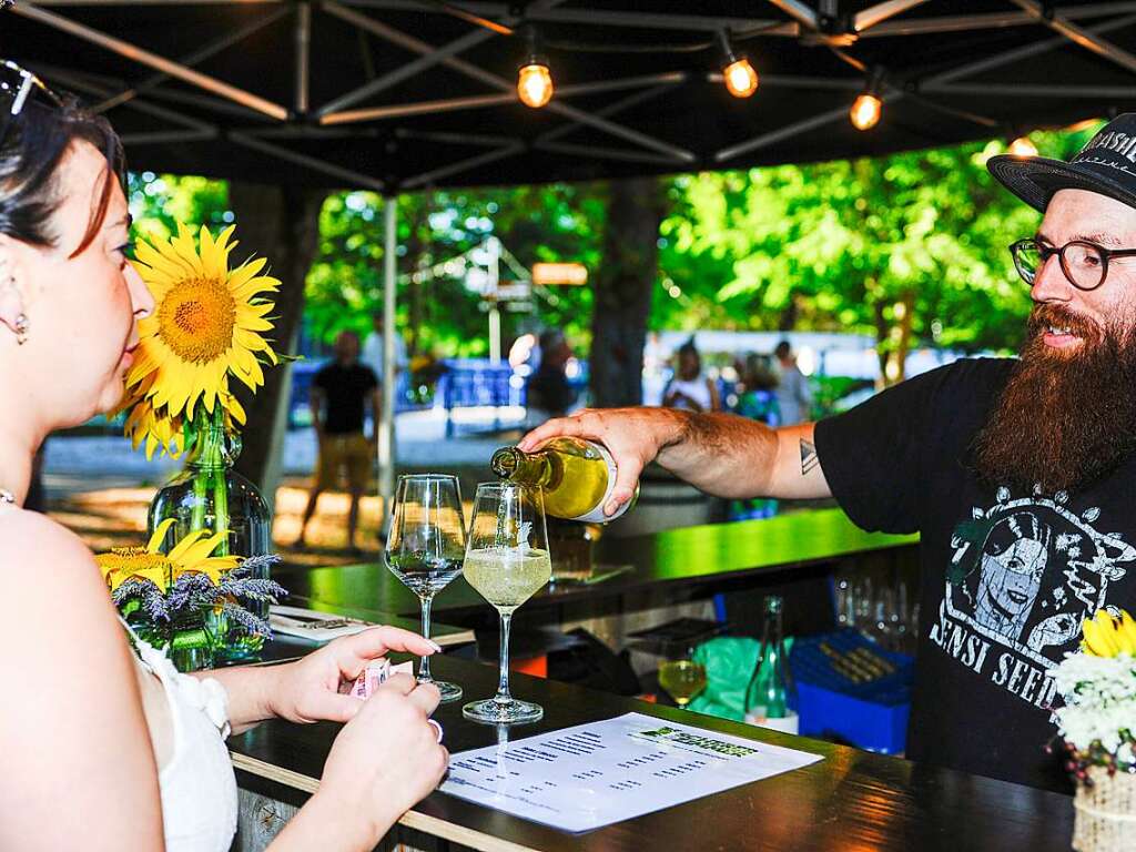 Sommer, Sonne und Temperaturen knapp unter 30 Grad Celsius waren die idealen Voraussetzungen fr das Lichterfest 2022 in Bad Krozingen.