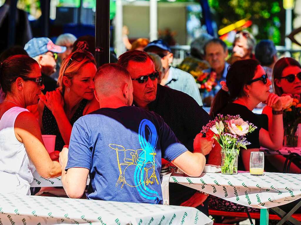 Sommer, Sonne und Temperaturen knapp unter 30 Grad Celsius waren die idealen Voraussetzungen fr das Lichterfest 2022 in Bad Krozingen.