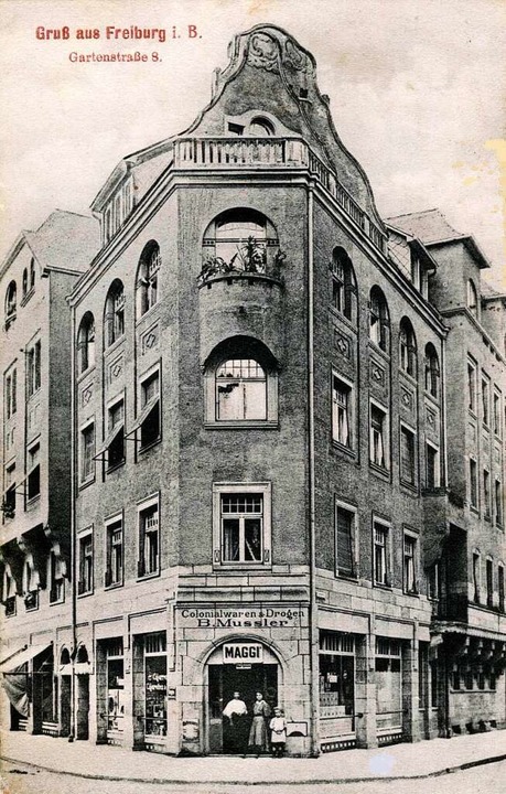 Das Eckhaus mit Laden (1911).  | Foto: Archiv Manfred Gallo