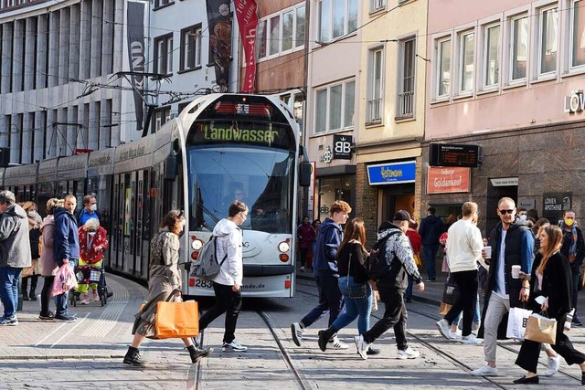 Kostenlos mit Bus und Bahn in die Inne...i Samstagen im Jahr 2022 mglich sein.  | Foto: Rita Eggstein