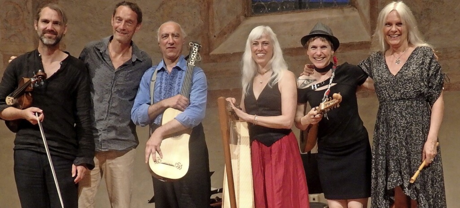Die Ensemble-Mitglieder stammen aus De...er trug etwas aus seiner Heimat bei.    | Foto: Bianca Flier