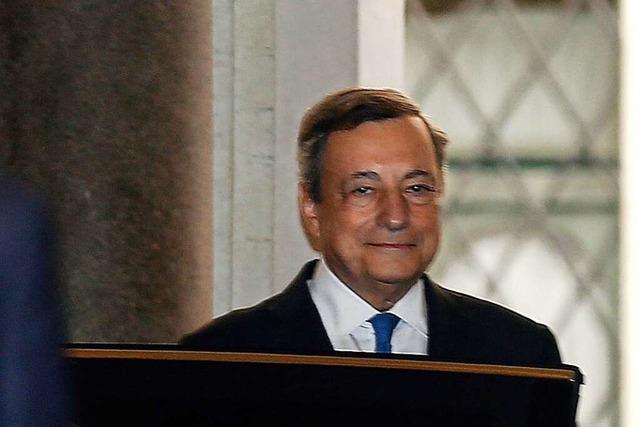 Italiens Staatschef nimmt Rücktritt von Ministerpräsident Draghi an