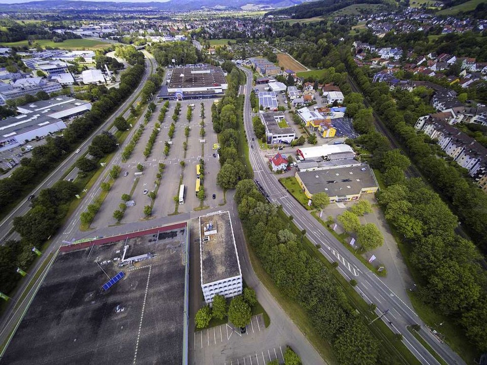 Aus diesem Areal zwischen B3 und Gunde...e soll ein neues Stadtquartier werden.  | Foto: Michael Saurer