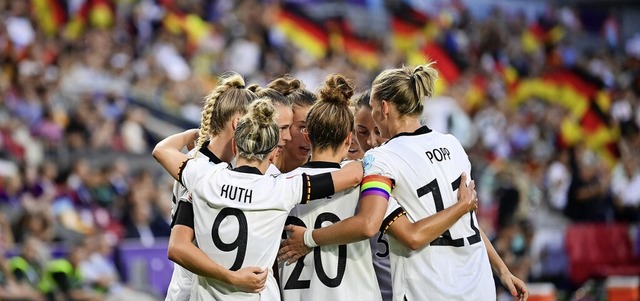 Das deutsche Nationalteam steht mit vi...len 2016 wieder unter den besten Vier.  | Foto: Sebastian Gollnow (dpa)