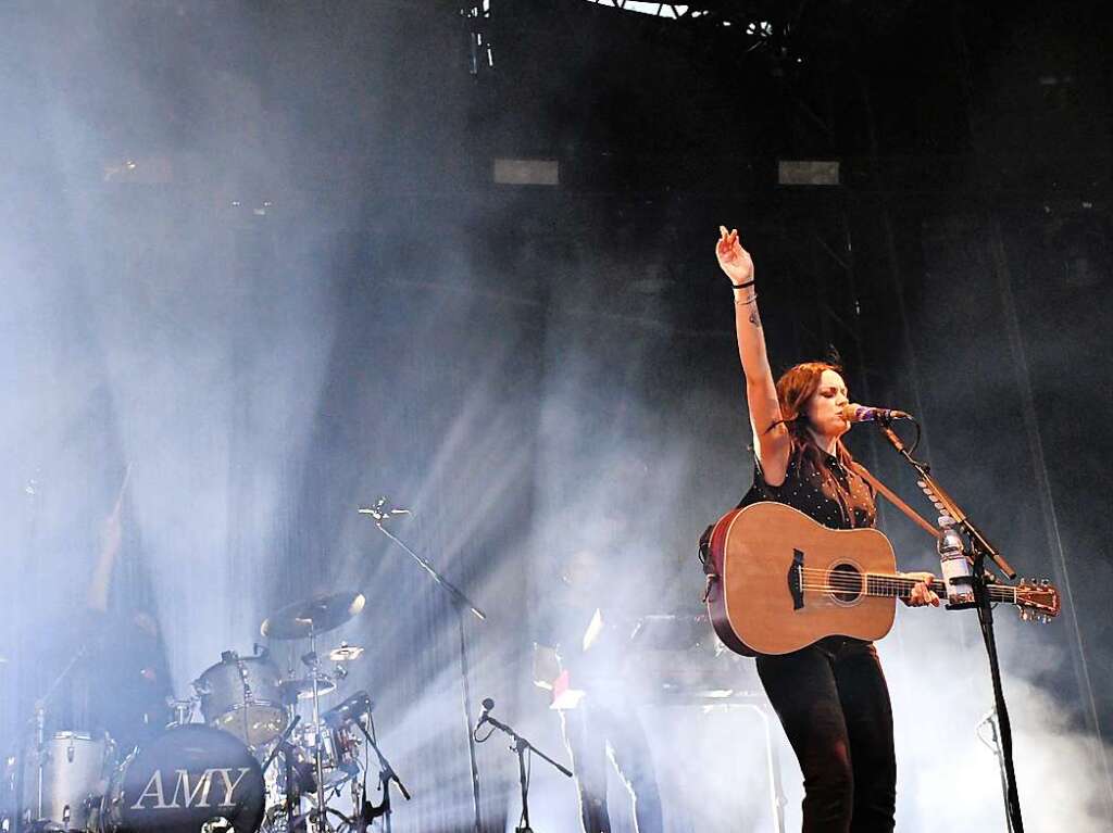 Bilder vom Stimmenkonzert mit Amy Macdonald, Malik Harris und Black Sea Dahu auf dem Alten Marktplatz in Lrrach