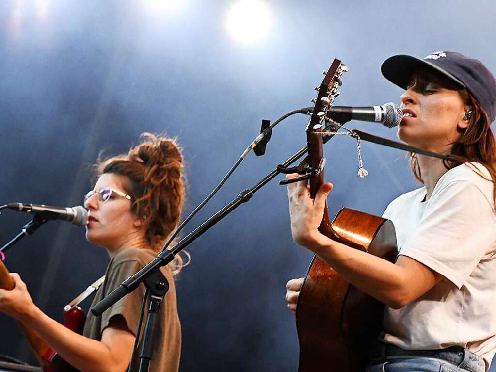 Bilder vom Stimmenkonzert mit Amy Macdonald, Malik Harris und Black Sea Dahu auf dem Alten Marktplatz in Lrrach