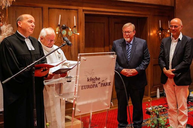 Andreas Wilhelm und Martin Lampeitl (v...m Park&#8220; offiziell verabschiedet.  | Foto: Adrian Hofmann