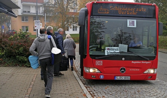 Vom 6. bis 8. August rollt wegen Gleis...er Haltestelle Albbruck im Jahr 2019.   | Foto: Michael Neubert