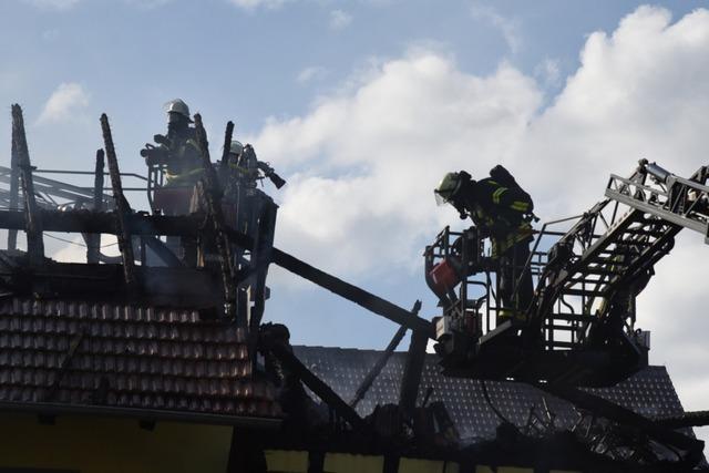Brand zerstrt Wohnhaus im Lrracher Stadtteil Tumringen